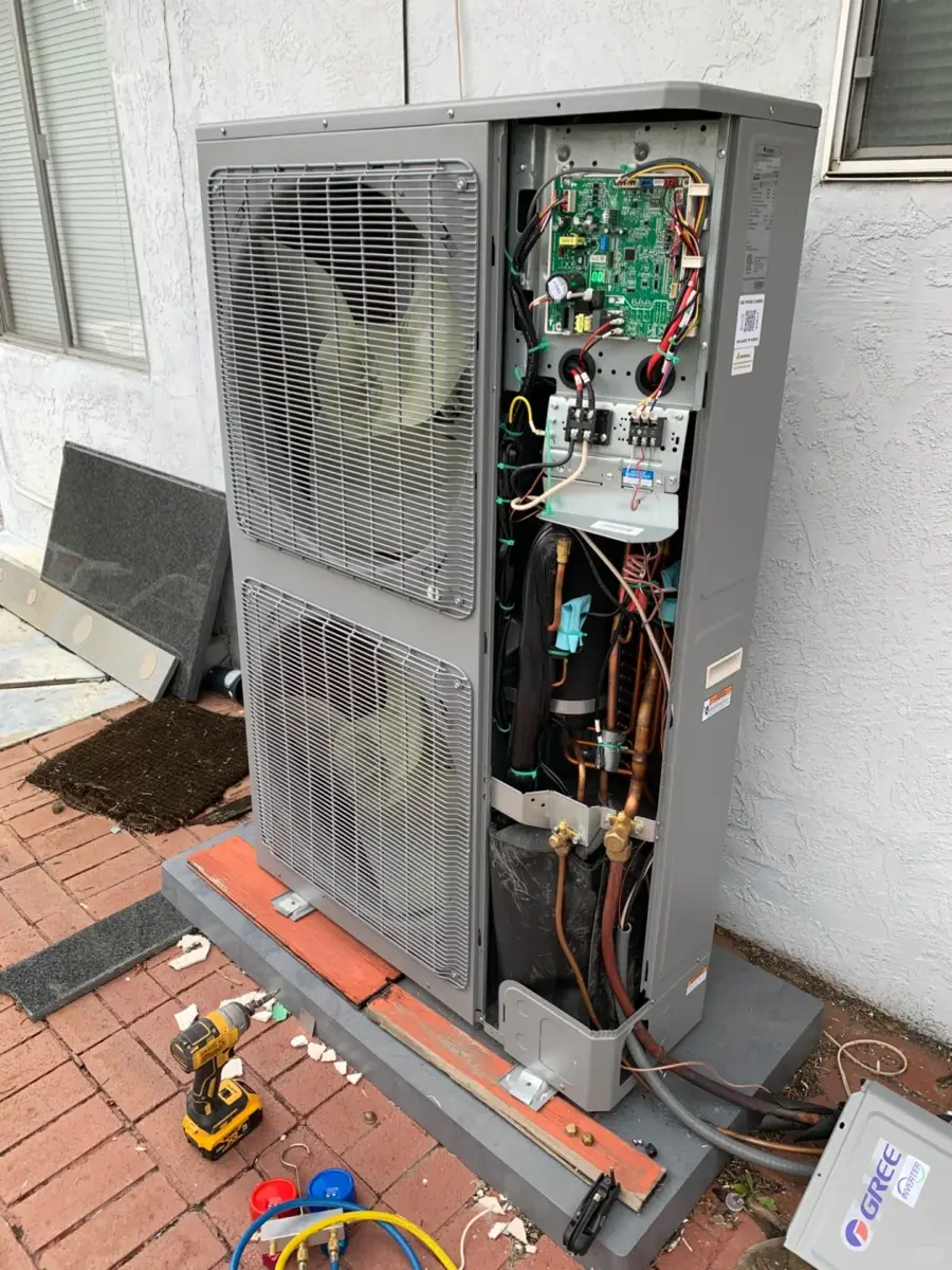 Open outdoor air conditioning equipment on a service platform